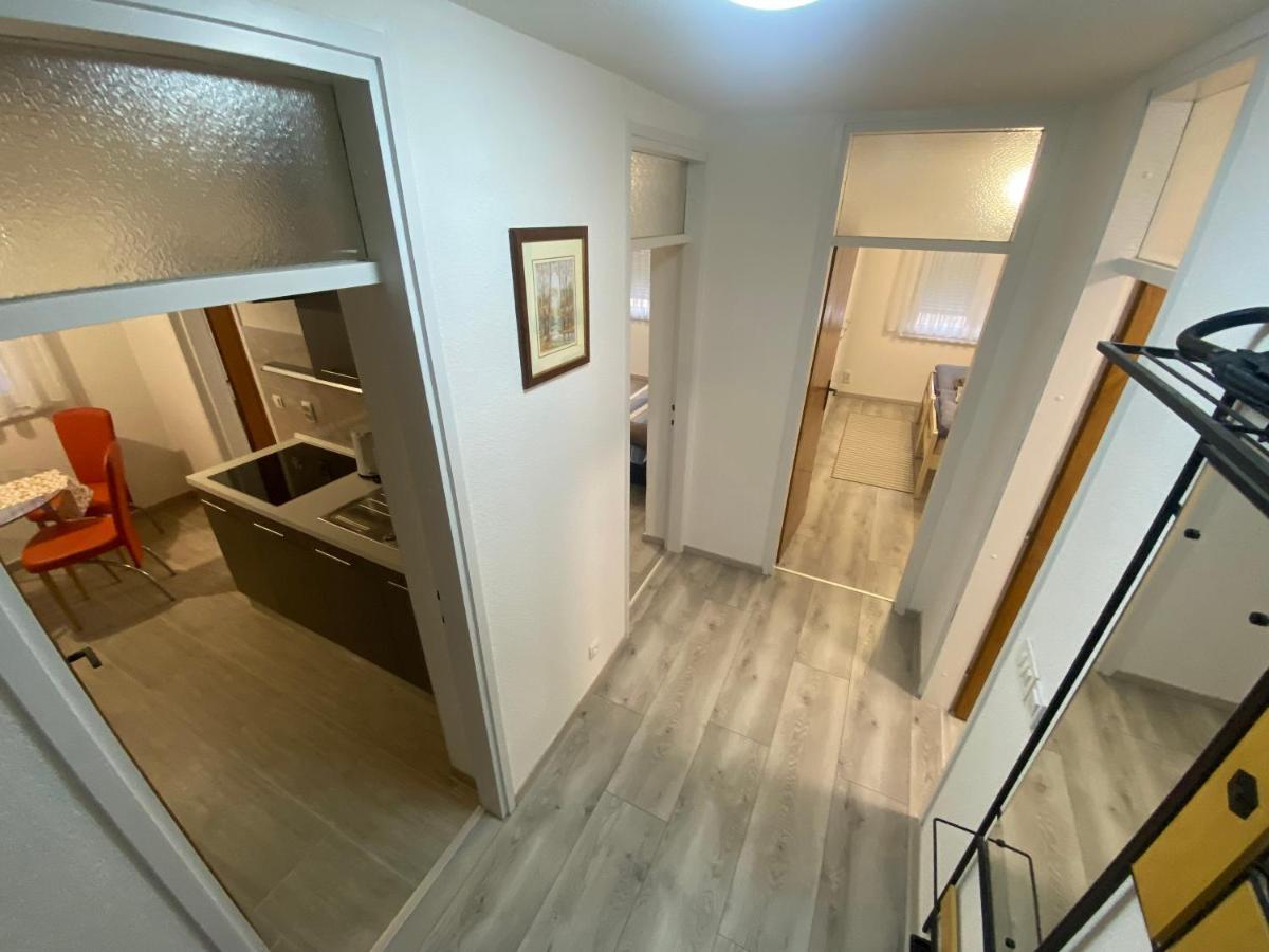 Apartman Valentic Vinkovci Eksteriør billede